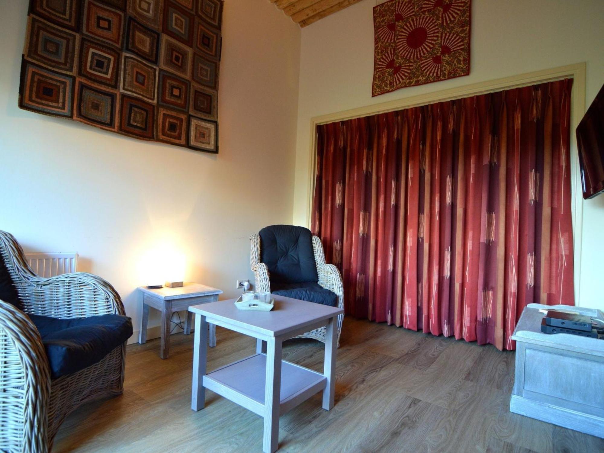 Quaint Farmhouse In Geesteren With Meadow View المظهر الخارجي الصورة